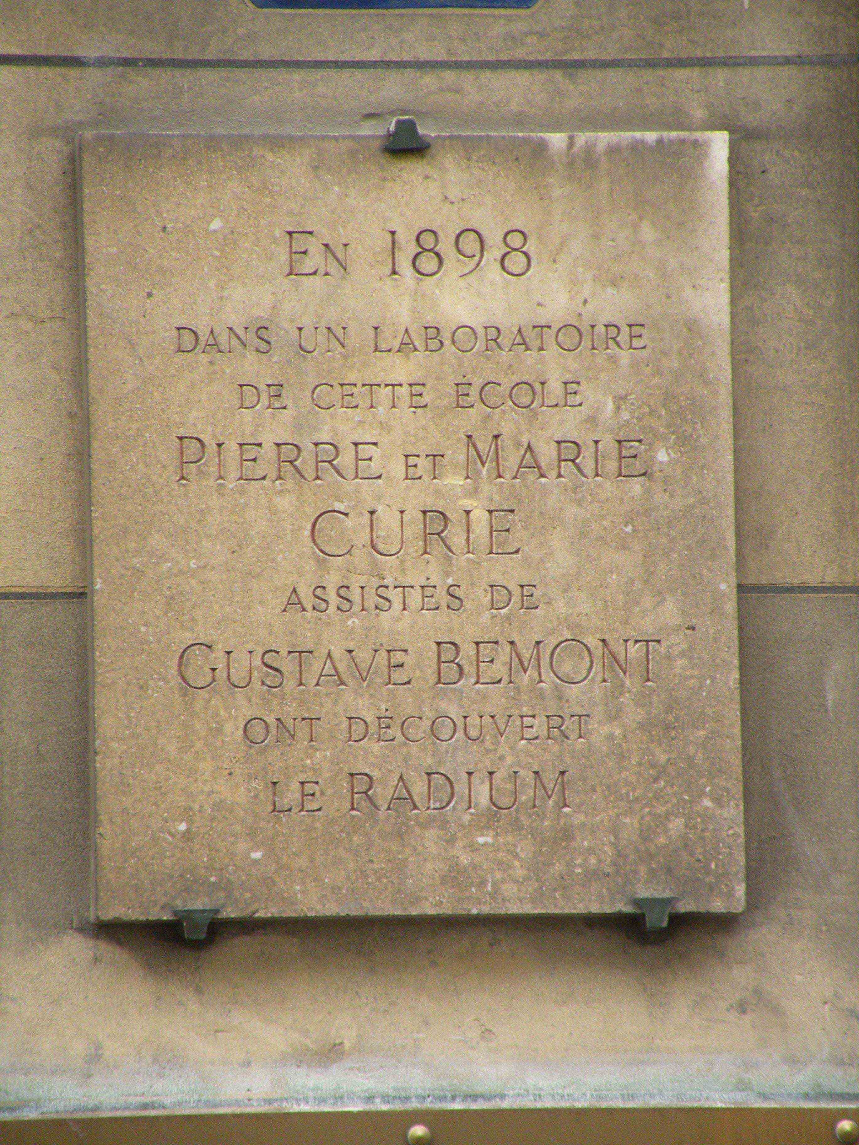Curie_Placque